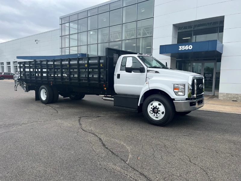 2027 FORD F650