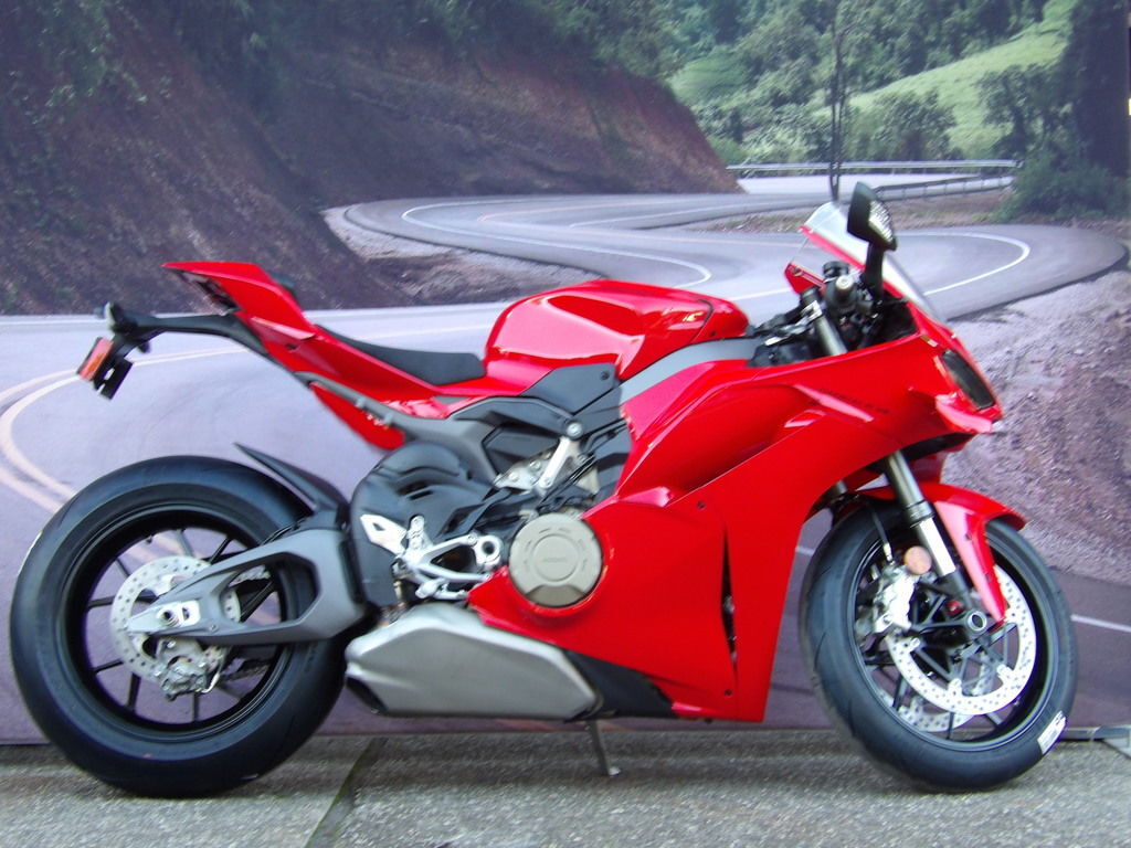 2026 Ducati Panigale V4 V4 in Chatsworth, CA