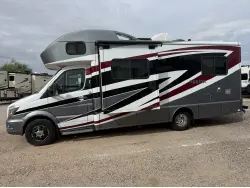 2015 ITASCA NAVION 24V
