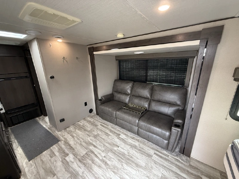 2021 GRAND DESIGN TRANSCEND 200MK