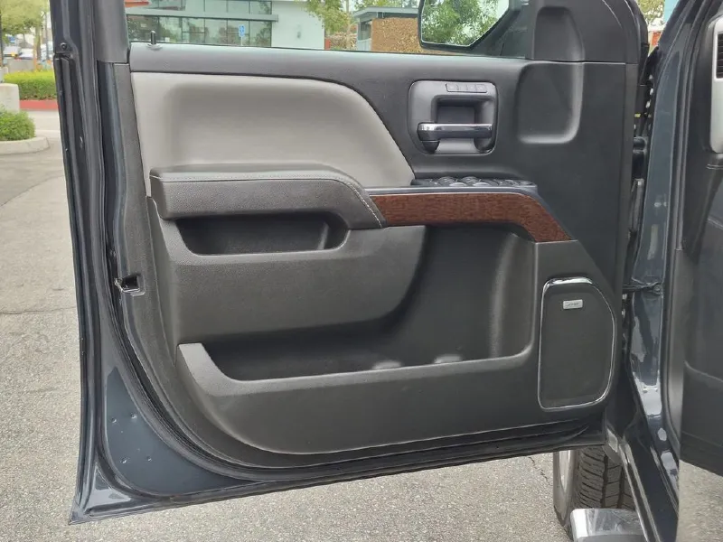 2017 GMC SIERRA