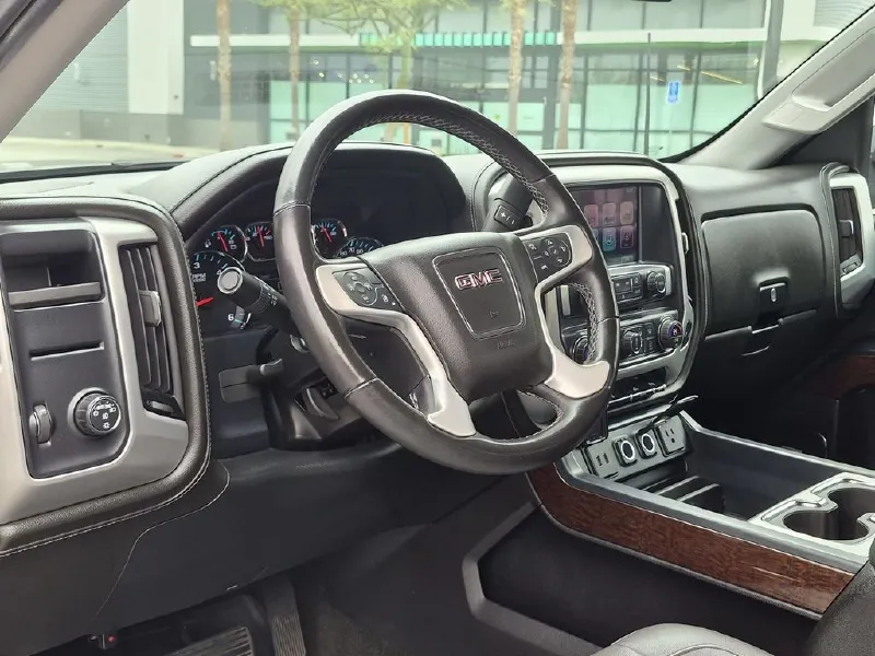 2017 GMC SIERRA