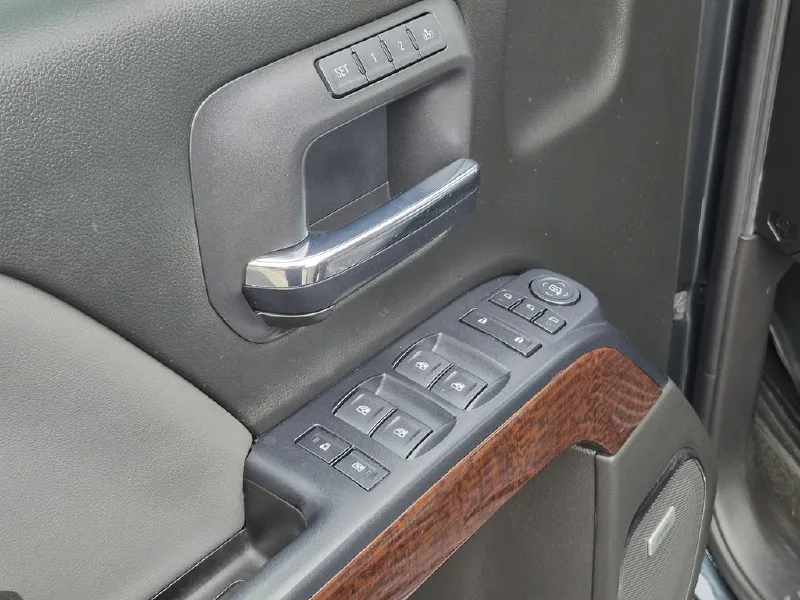 2017 GMC SIERRA