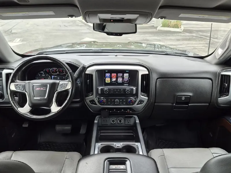 2017 GMC SIERRA