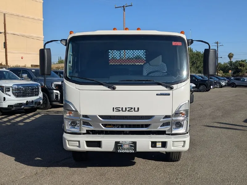 2027 ISUZU NPR HD