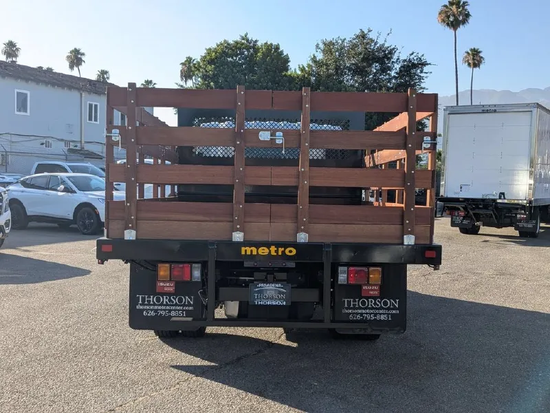 2027 ISUZU NPR HD
