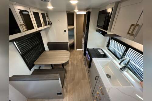 2027 Jayco JAY FLIGHT 260BHW in san diego CA