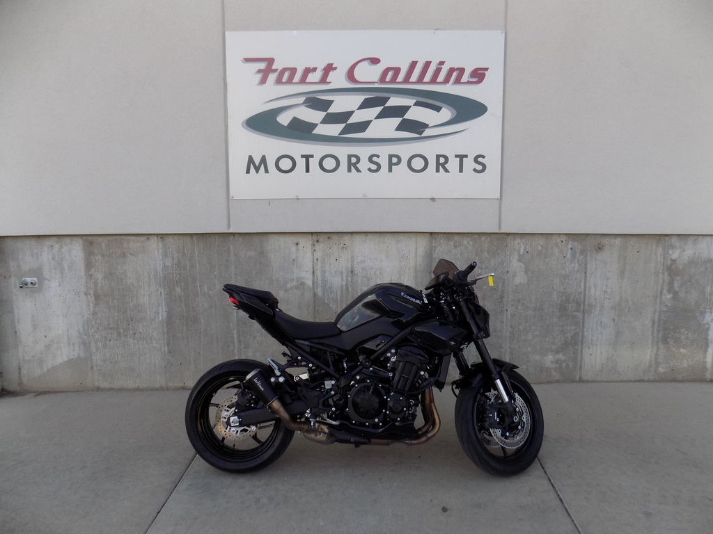 2025 Kawasaki Z900 ABS Metallic Spark Black/Metallic Carbon Gray ABS in Fort Collins, CO