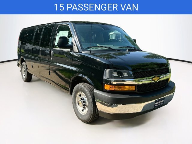 2026 CHEVROLET Express 3500 in Doylestown, PA