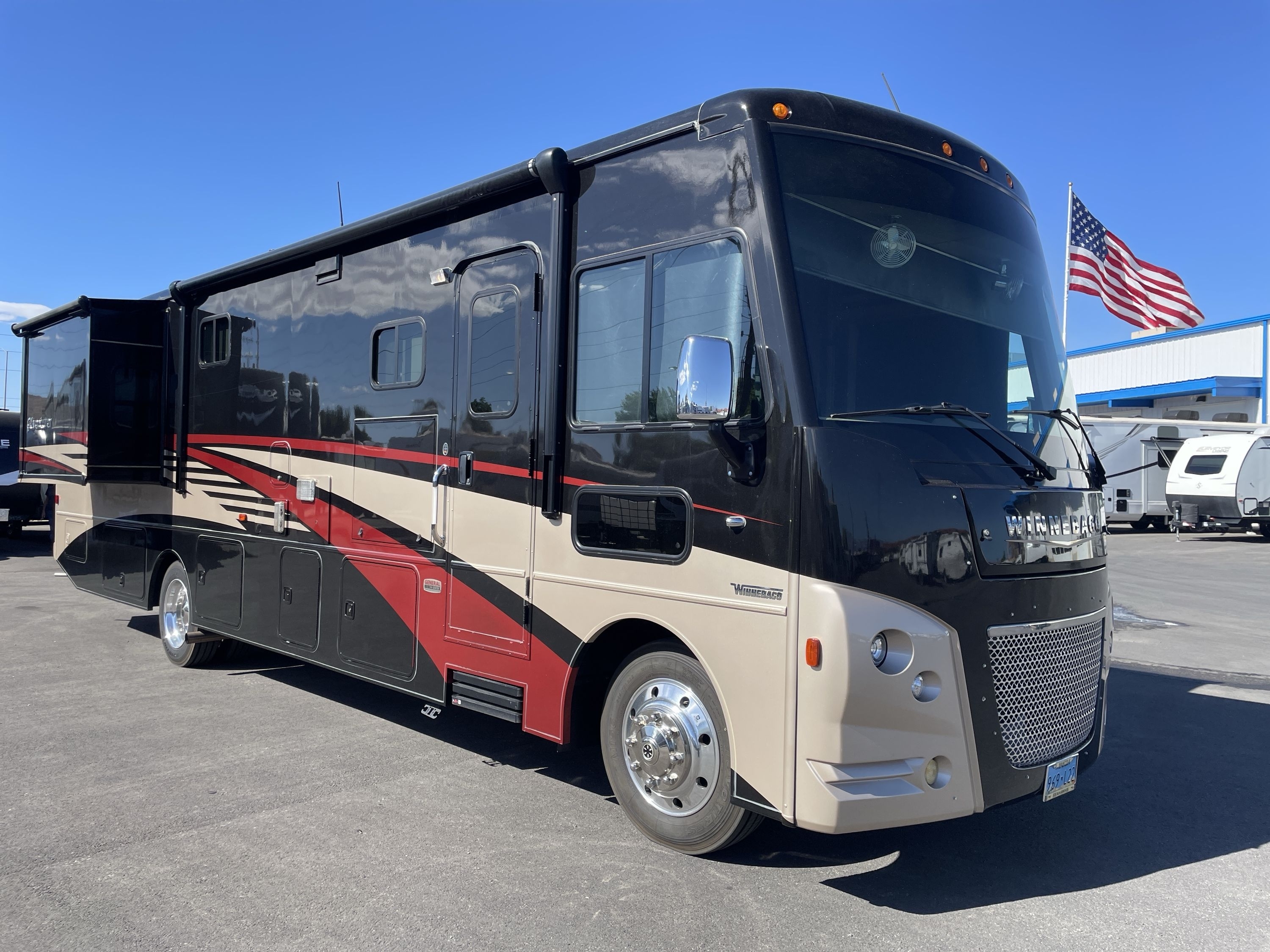 2019 Winnebago ADVENTURER 35F in st. george UT