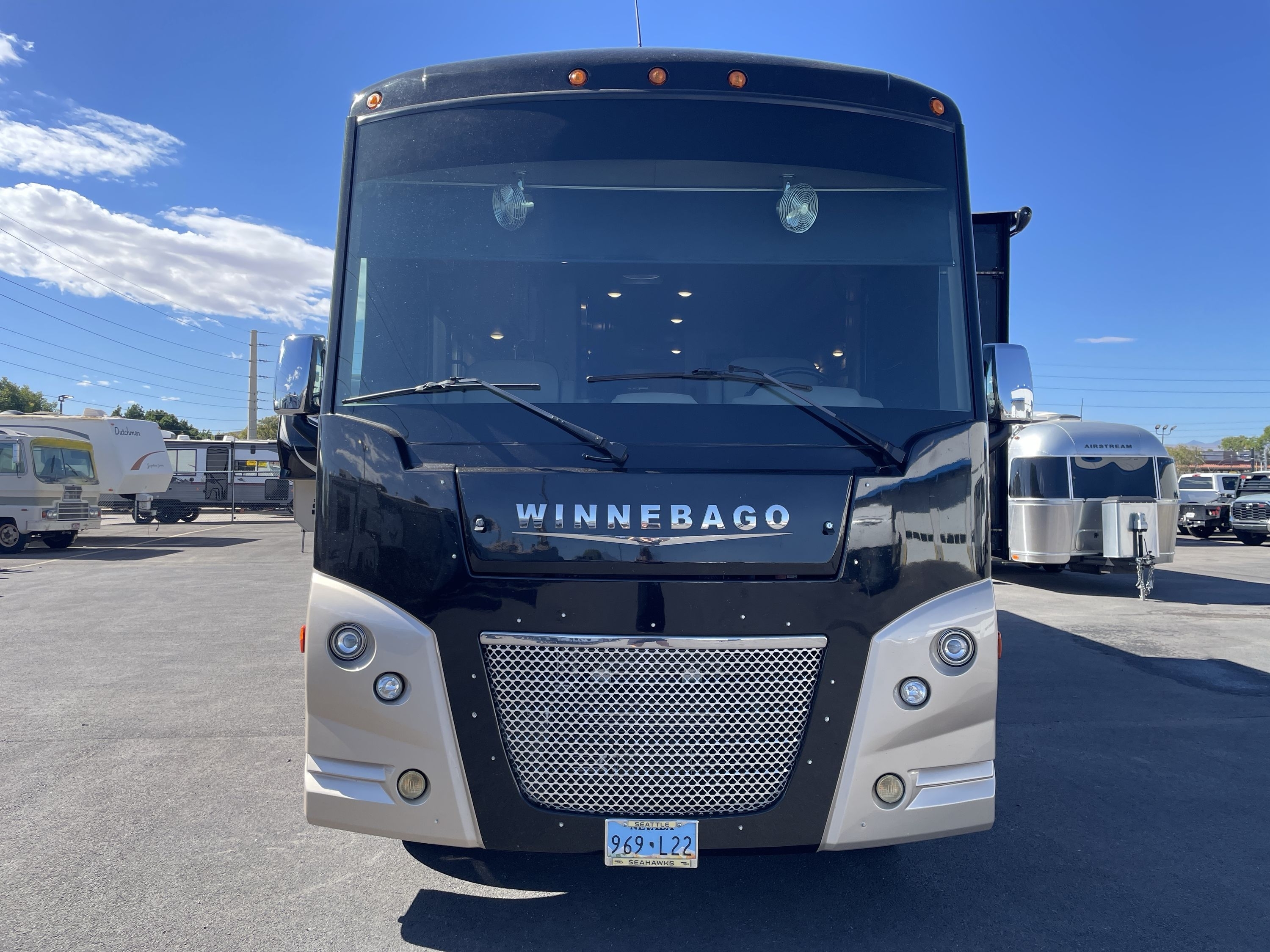 2019 Winnebago ADVENTURER 35F in st. george UT