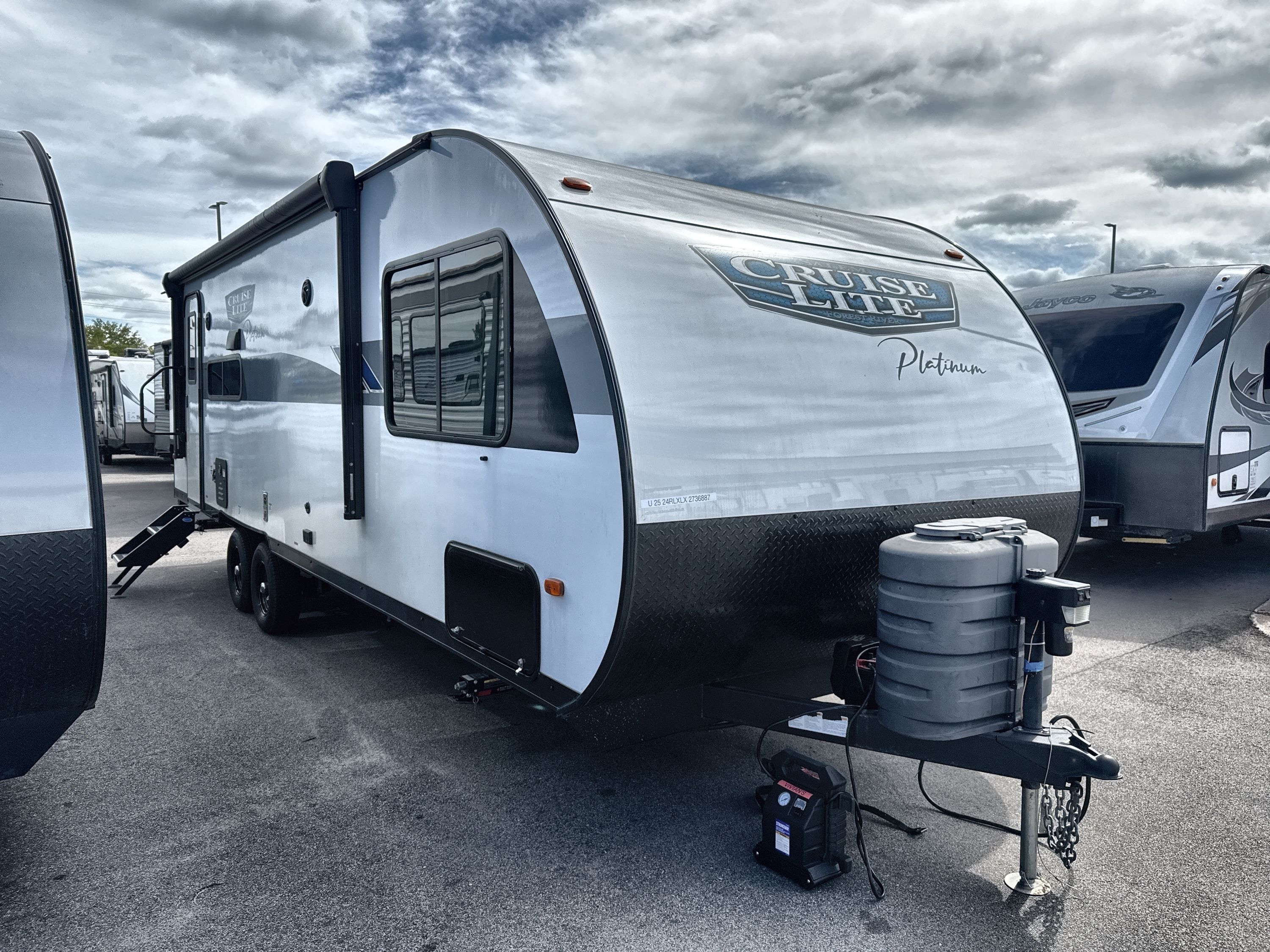 2025 Forest River SALEM CRUISE LITE 24RLXLX in forest lake MN