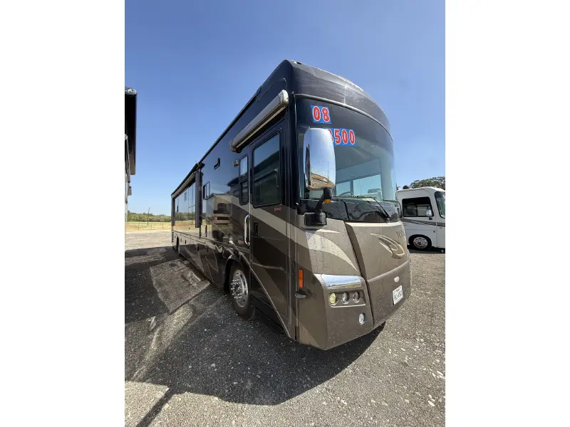 2008 WINNEBAGO
