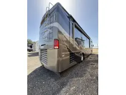 2008 WINNEBAGO TOUR 40TD