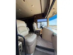 2008 WINNEBAGO TOUR 40TD