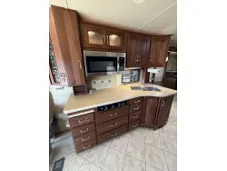 2008 WINNEBAGO TOUR 40TD