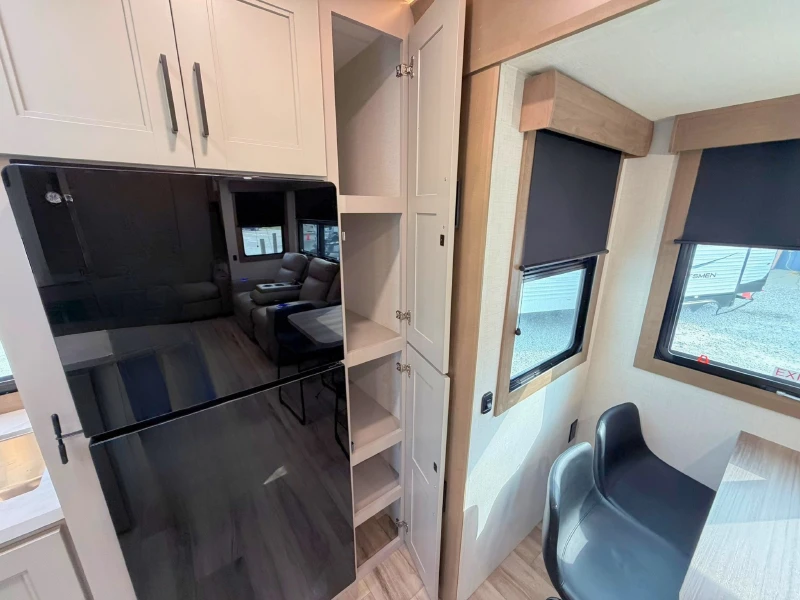 2027 KZ RV Durango D256RKT Half-Ton