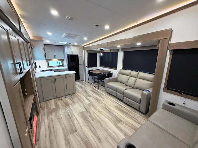 2027 KZ RV Durango D256RKT Half-Ton