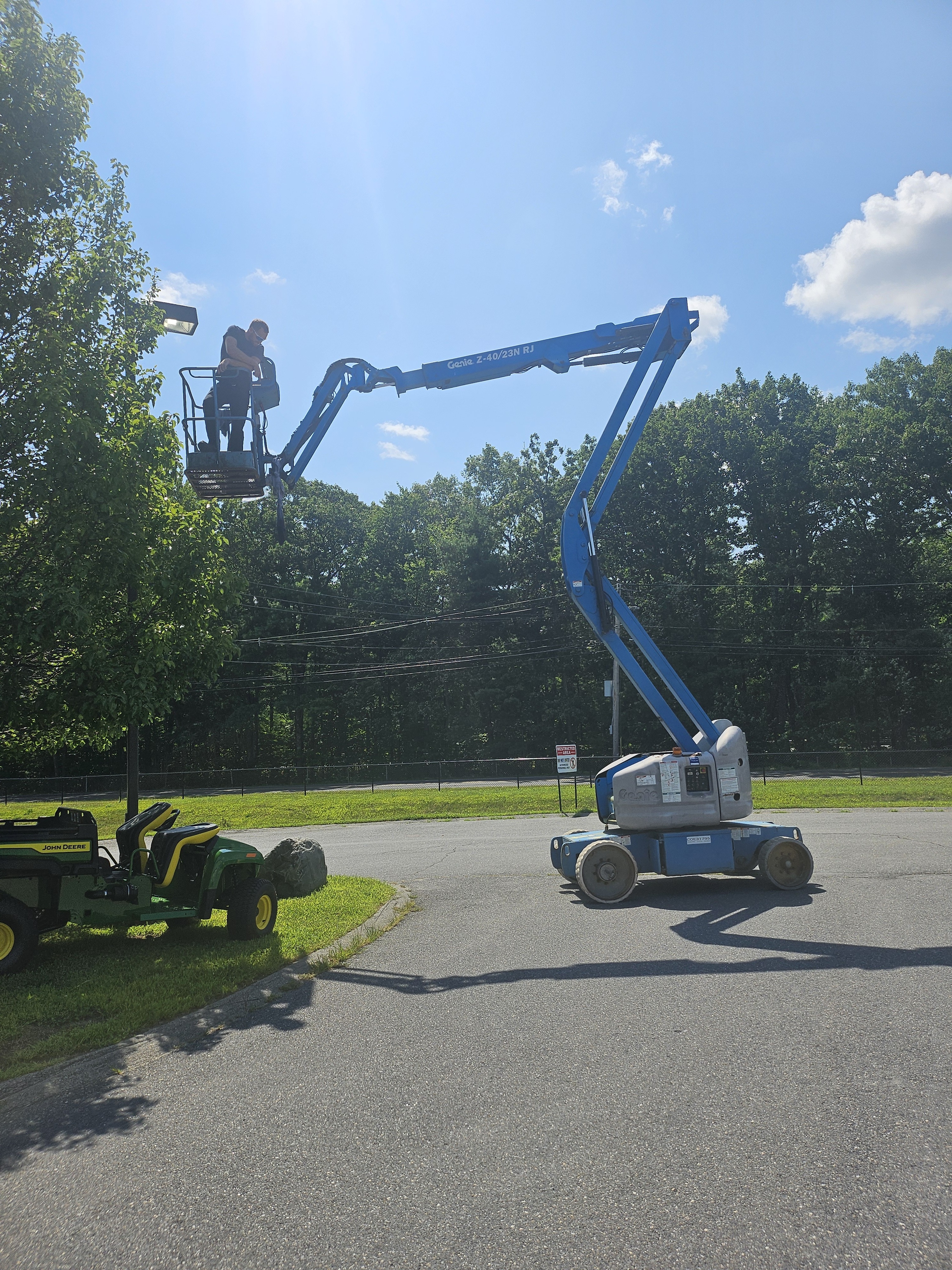 2008 GENIE Z40 23 NRJ in Shirley, MA