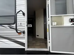 2018 FOREST RIVER SALEM 27RKSS