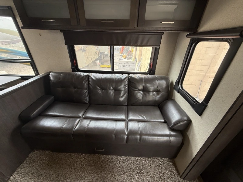 2018 FOREST RIVER SALEM 27RKSS