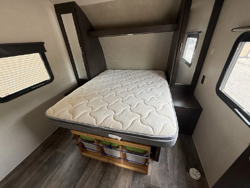 2018 FOREST RIVER SALEM 27RKSS