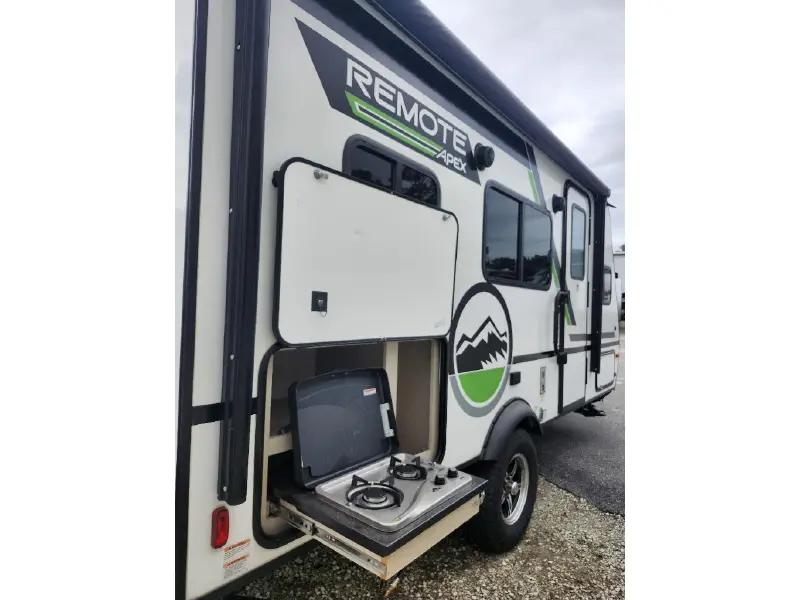 2023 COACHMEN apex 16r