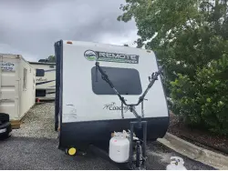 2023 COACHMEN apex 16r