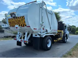 2019 CRANE CARRIER LET2