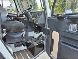 2019 CRANE CARRIER LET2
