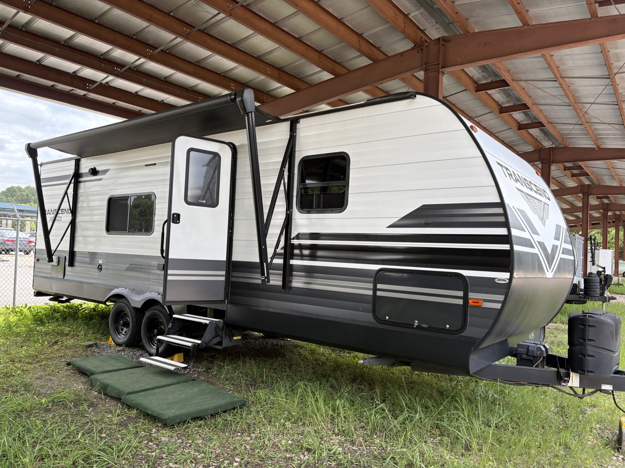 2020 Grand Design TRANSCEND XPLOR 247BH in durham NC