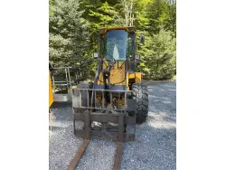 2005 DEERE 244J