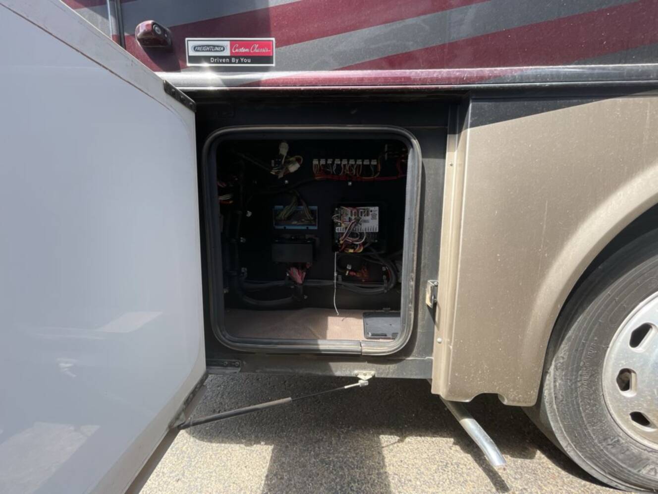 A photo of this 2012 Thor Motor Coach Tuscany XTE Class A Diesel 36MQ