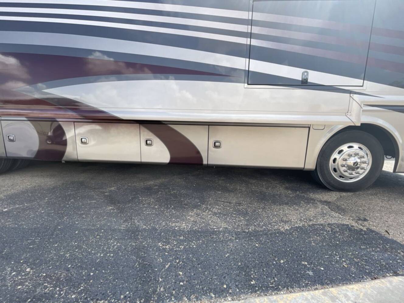 A photo of this 2012 Thor Motor Coach Tuscany XTE Class A Diesel 36MQ