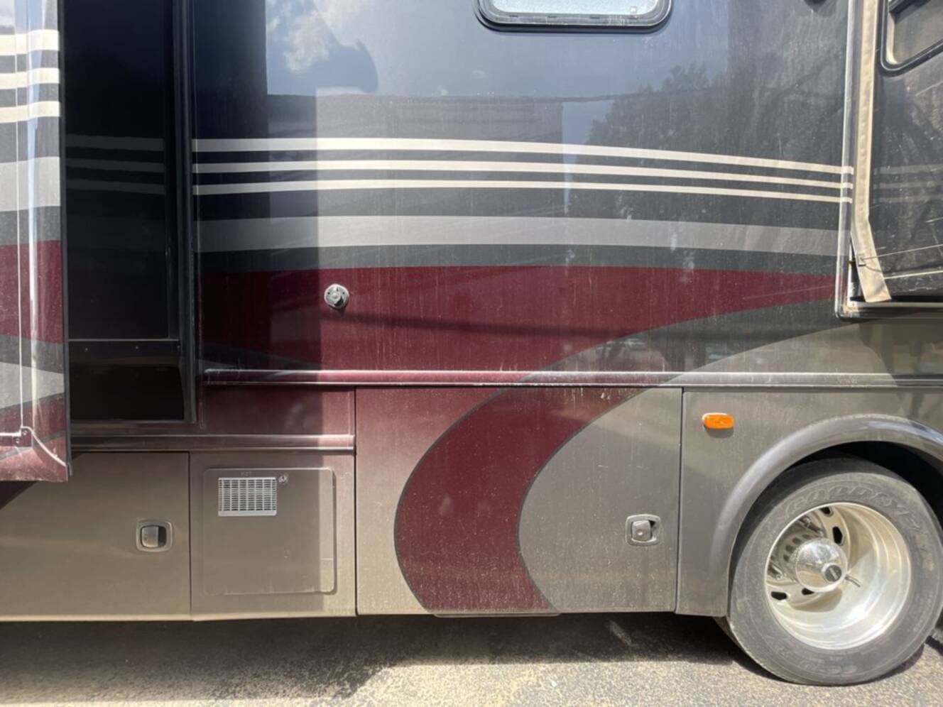 A photo of this 2012 Thor Motor Coach Tuscany XTE Class A Diesel 36MQ