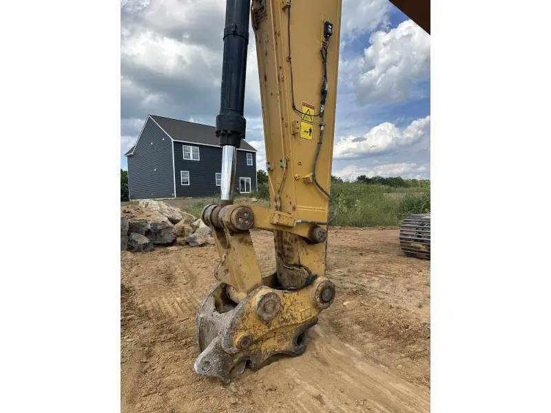 2017 CATERPILLAR 349FL