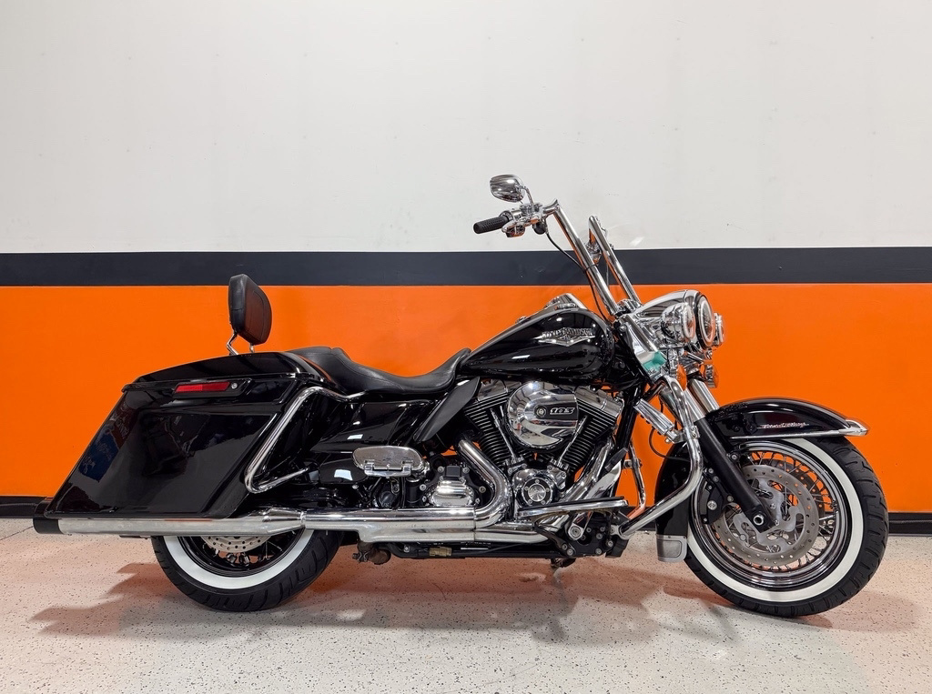 2014 Harley-Davidson Touring Road King in Zieglerville, PA