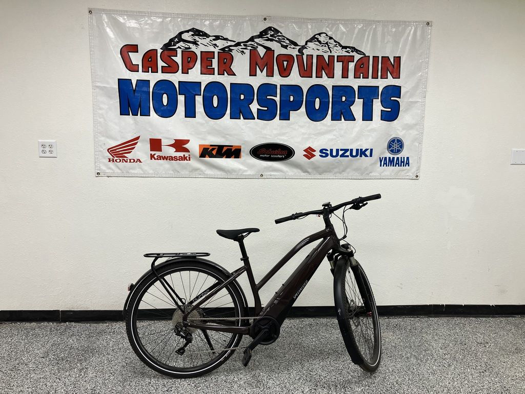 2021 Specialized Turbo Vado 4.0 Crimson / Black / Rocket Red M 4 in Casper, WY