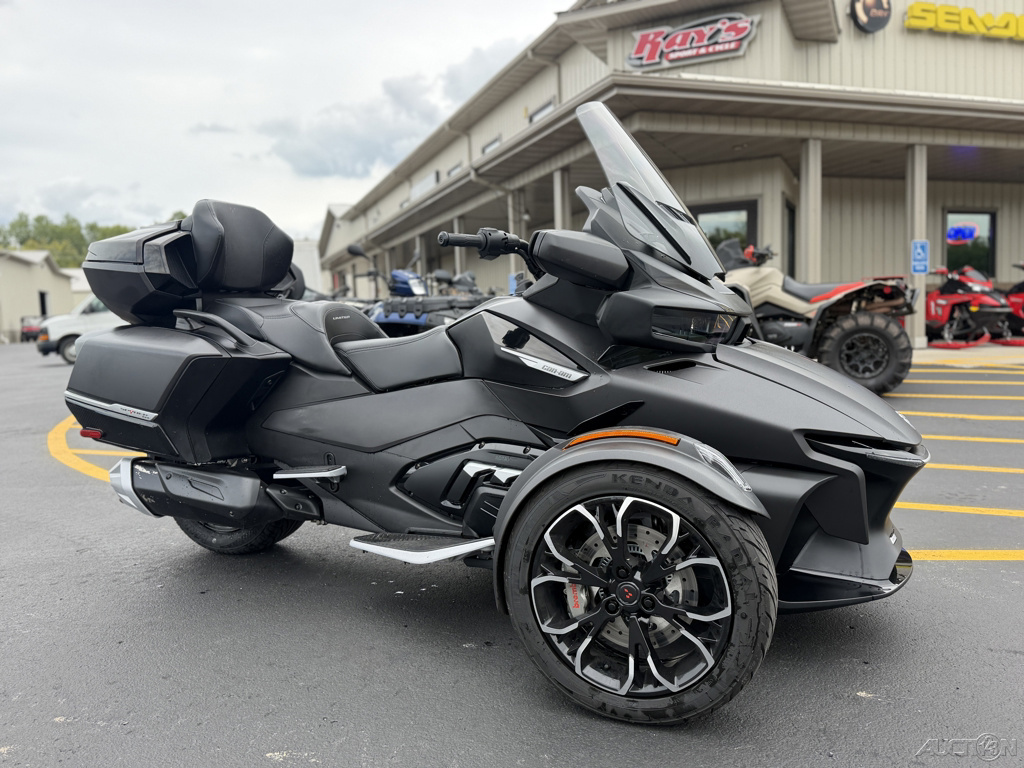 2023 Can-Am SPYDER RT LIMITED 1330 SE6 RT LIMITED in Grand Rapids, MN
