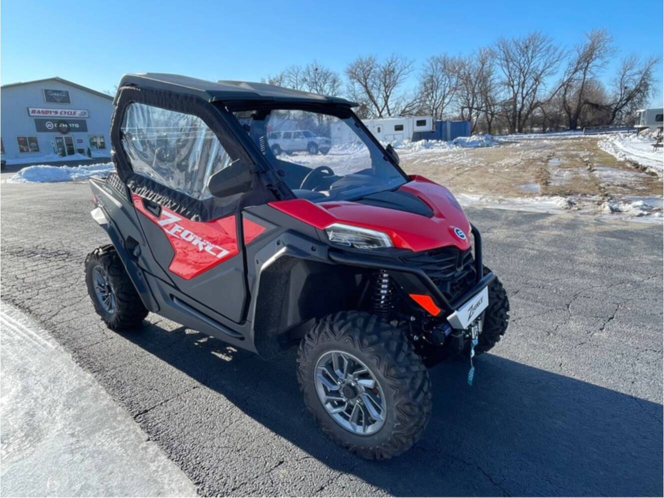 A photo of this 2025 CFMOTO ZFORCE 950 Trail