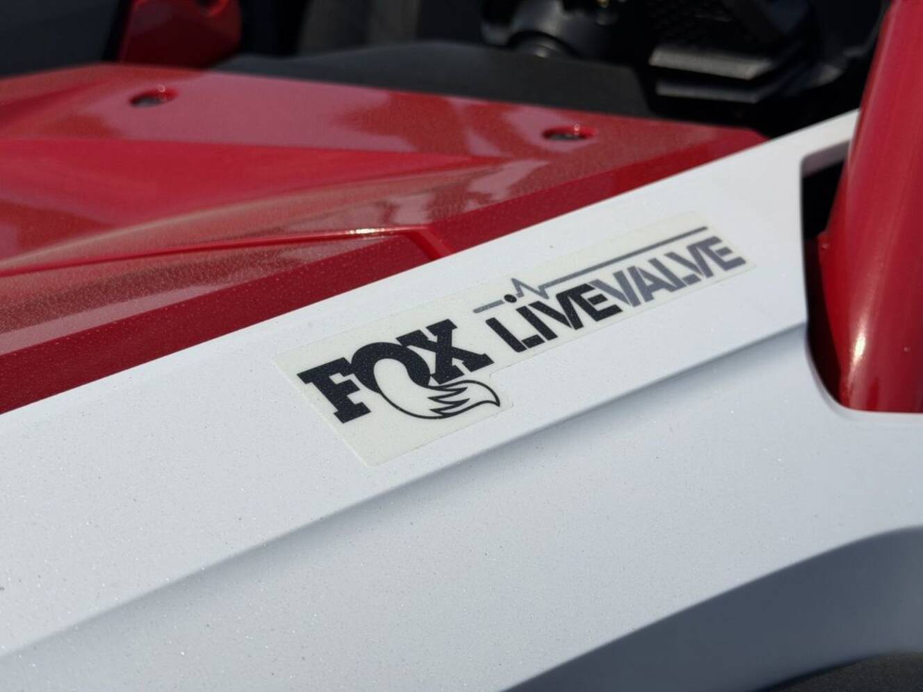 A photo of this 2026 Honda Talon 1000R FOX Live Valve