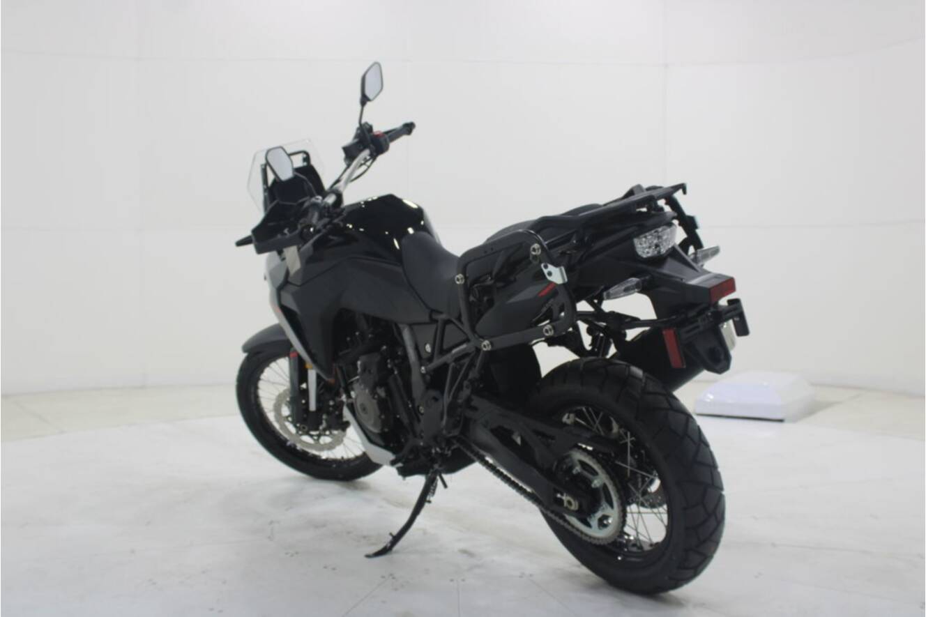 A photo of this 2026 Suzuki V-Strom 800DE Adventure