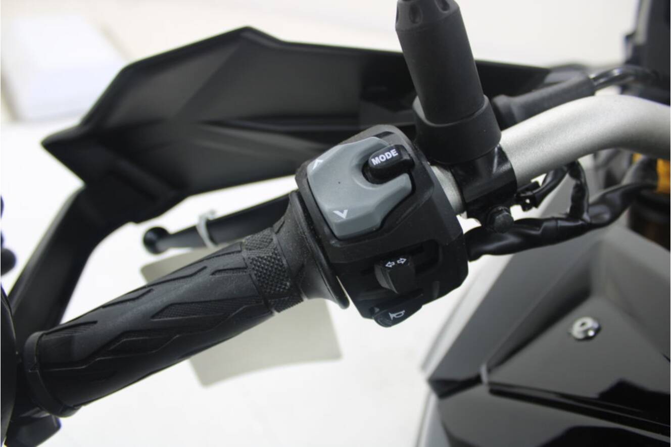 A photo of this 2026 Suzuki V-Strom 800DE Adventure