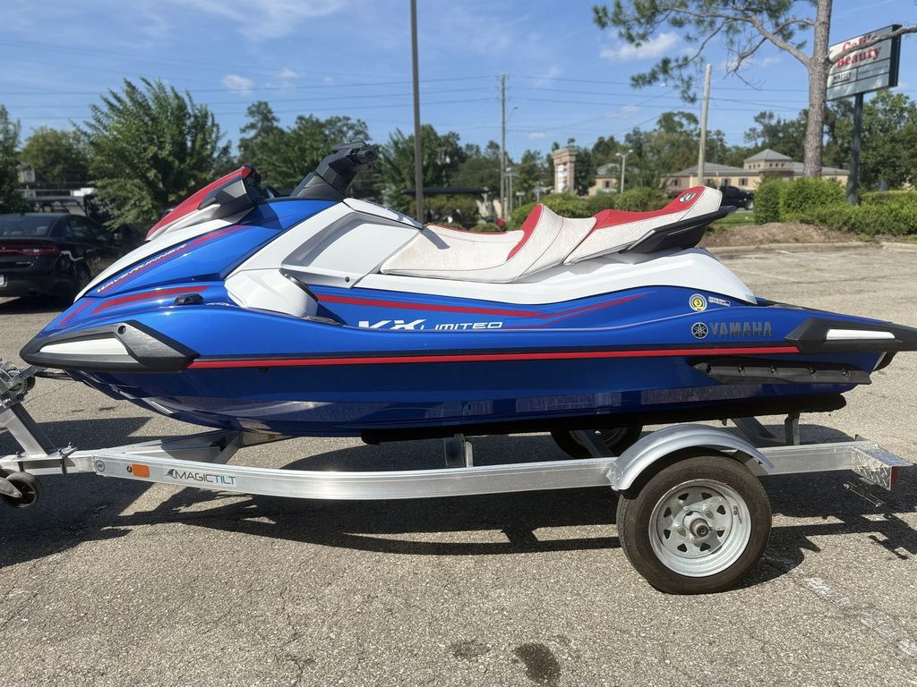 2023 Yamaha VX Limited in tallahassee FL
