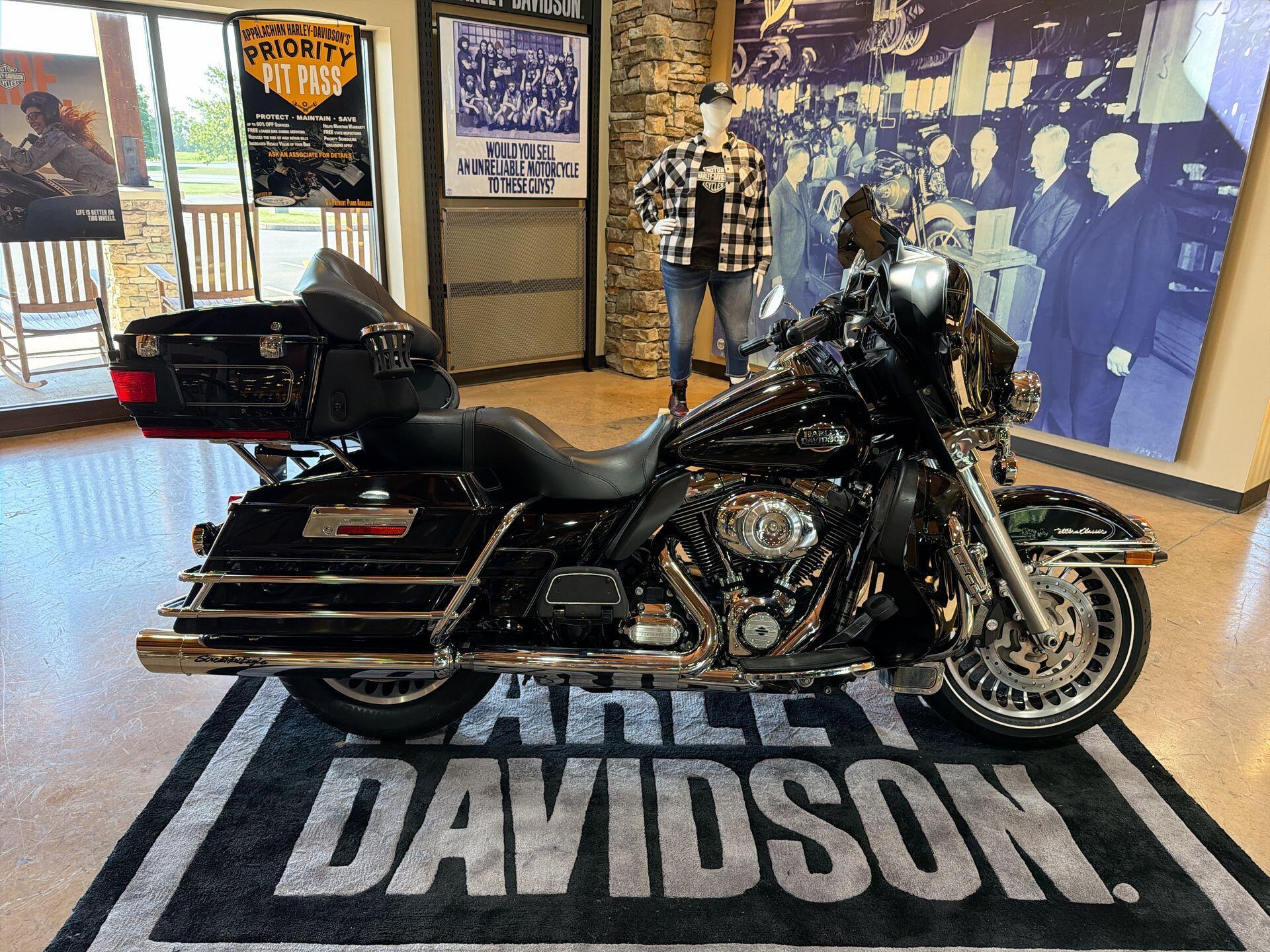 2013 Harley-Davidson Electra Glide Classic CLASSIC in Mechanicsburg, PA