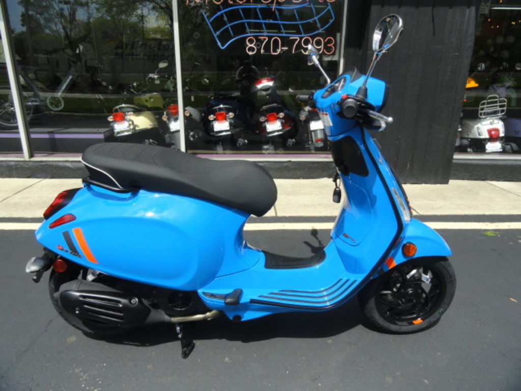 2025 Vespa Sprint 150 S 150 S in Arlington Heights, IL