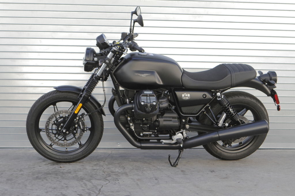 2026 Moto Guzzi V7 Stone STONE in Glendale, CA