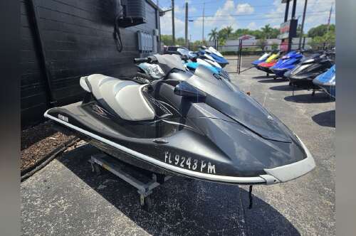 2013 Yamaha VX® Deluxe in tampa FL