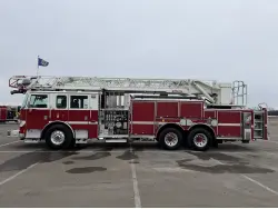 2018 PIERCE ARROW XT LADDER