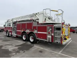 2018 PIERCE ARROW XT LADDER